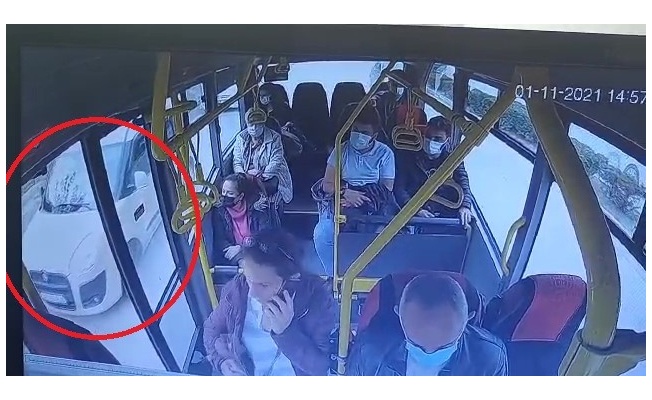 Altın hırsızları otobüs kamerası sayesinde yakalandı