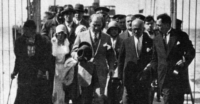 19 Ağustos Atatürk’ün Yalova’ya İlk Ziyareti