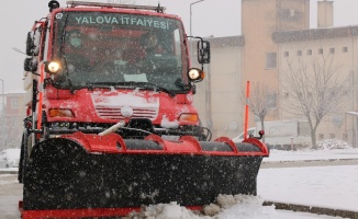 Yalova’da yüksek kesimlere kar yağdı