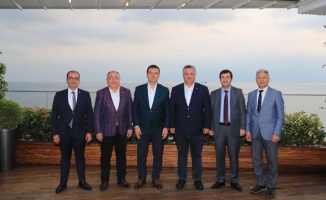 Yalova’daki CHP’li başkanlar İmamoğlu ile bir araya geldiler