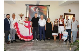 Makedonya ve Meksika'dan Yalova'ya misafir oldular