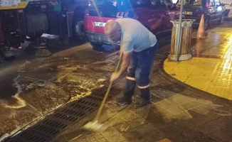 Yalova Cumhuriyet Caddesi baştan aşağı yıkandı