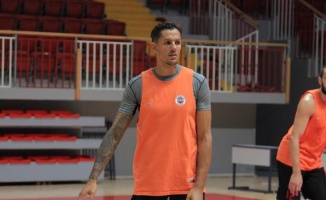Semt 77 Yalovaspor'un yeni transferi İlkan Karaman